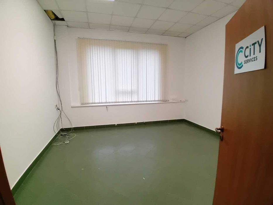 Давам под наем склад в жк.Сердика