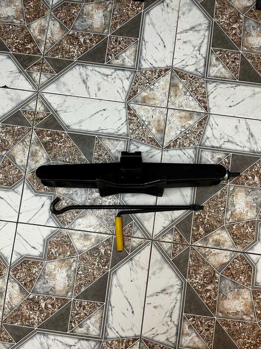 Домкрат ромбовидный, 2Т