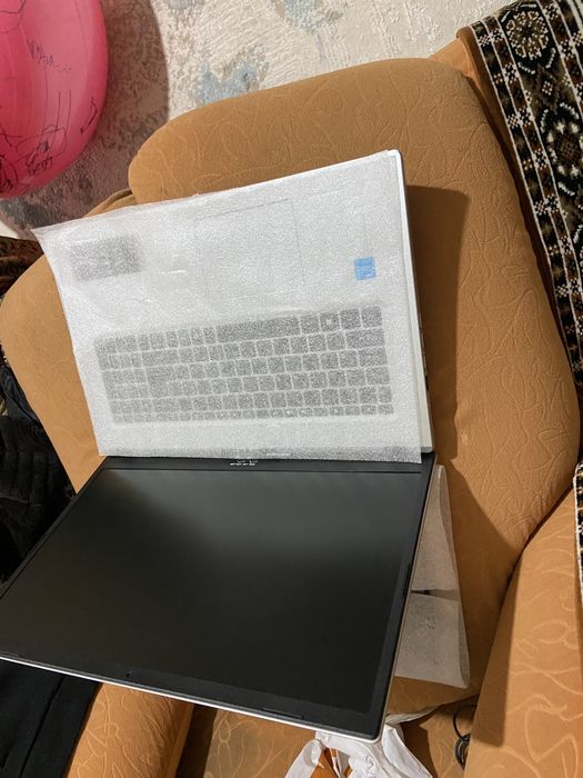 2 ноут новом Acer 11пок,Asus