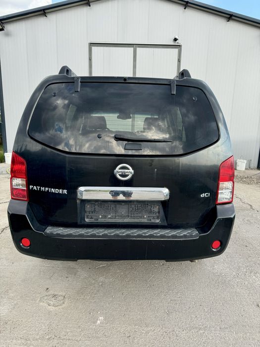 На ЧАСТИ  Nissan Pathfinder 2.5 dci 174кс  2005г