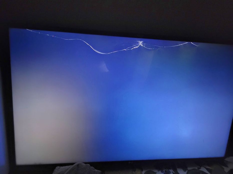 LG 43uk6400plf , pentru piese 108 cm