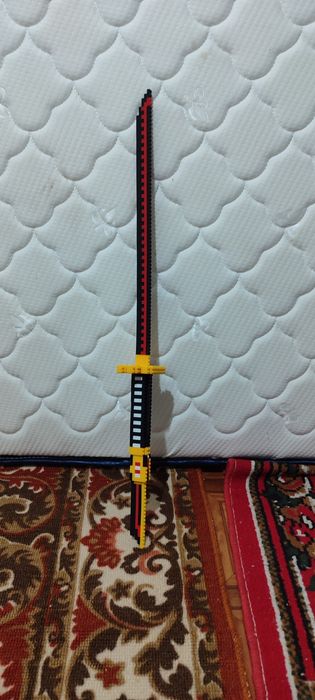 Lego qilich yasalgan tayyor