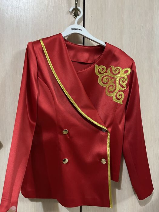 Продается пиджак казахский