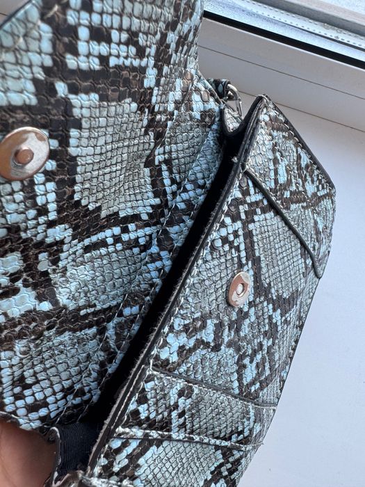 Продам маленькую сумку