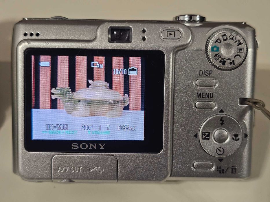 Y2K Aparat foto digital compact Sony W35 7,2 MP 3x Zoom