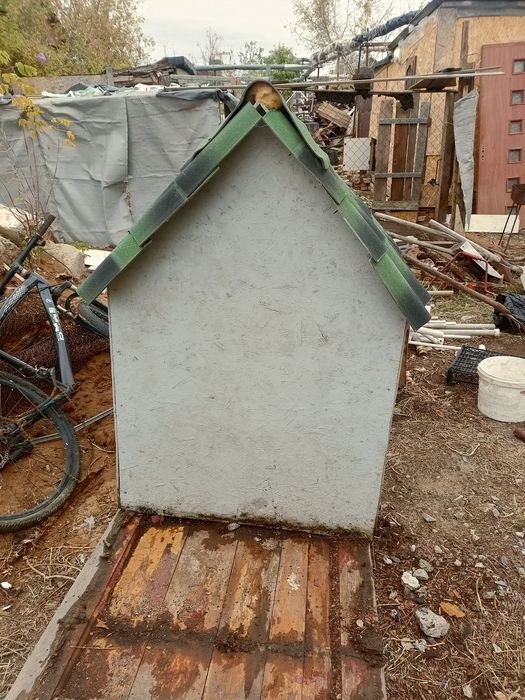 Продается тёплая будка