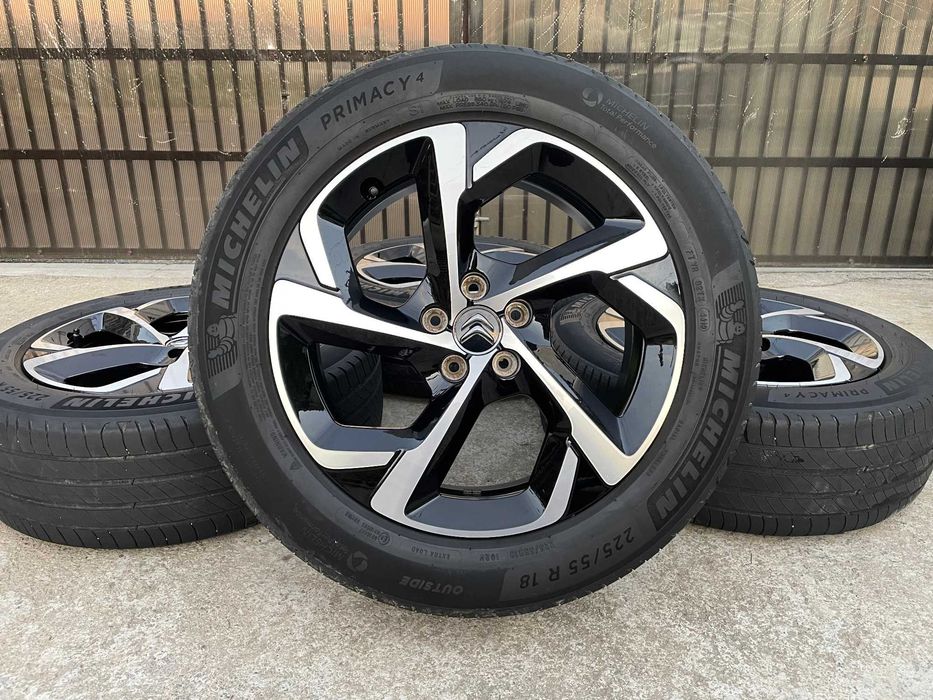 Jante Bicolore Citroen C4 Picasso C5 Aircross Ds7 C6 5x108 - 18"