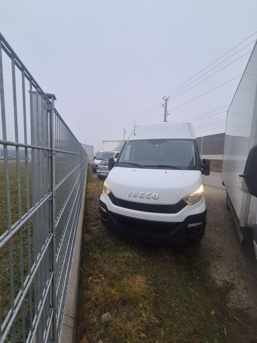 Vând Iveco Daily 35 s 13 ,an 2016 93 kw , 2 267 cc