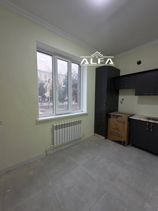 5 xonali 90 m2 + podval 90m2
1-qavat