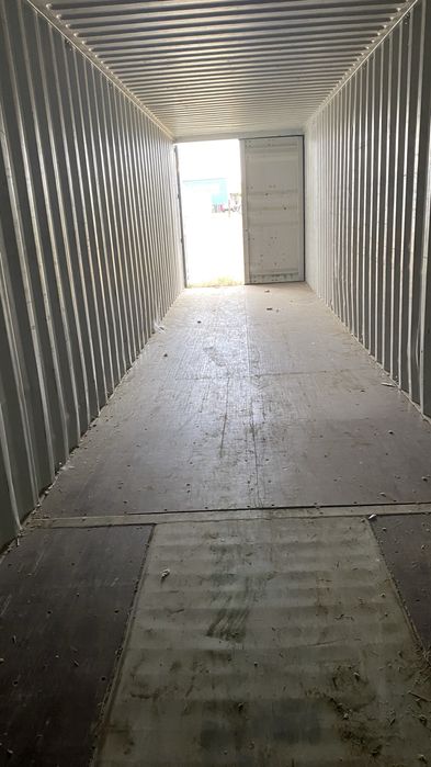 Срочно продам 40 футовый контейнер