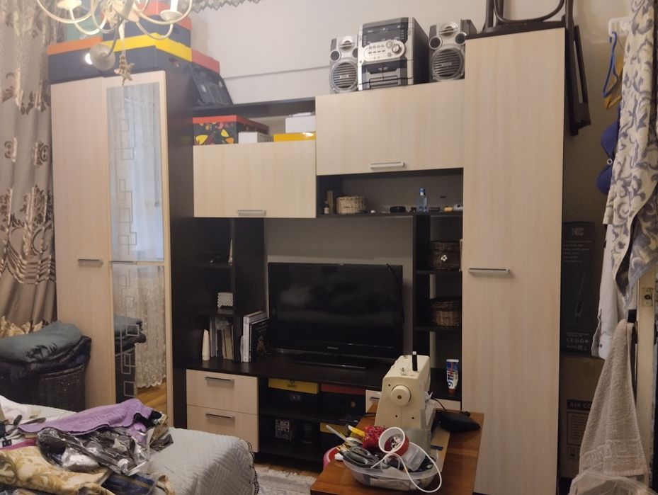 Продам   стенку  .