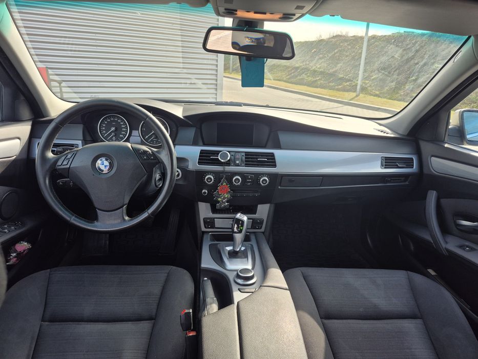 BMW Seria 5 2009 — imagine 5