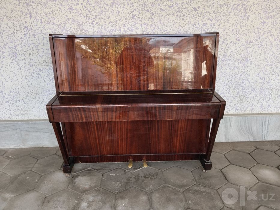 Fortepiano Pionina