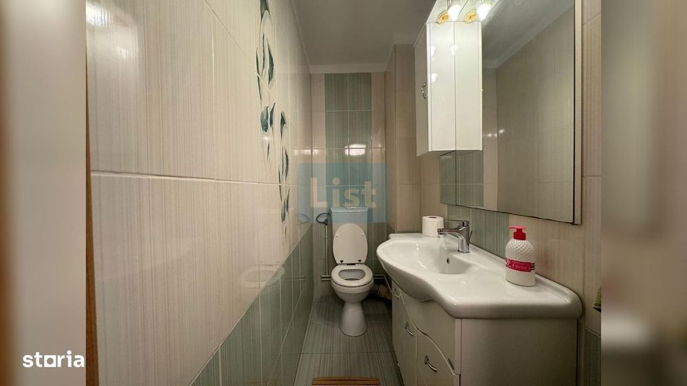 FARA COMISION ! Apartament 3 camere, parcare, Piata CIpariu