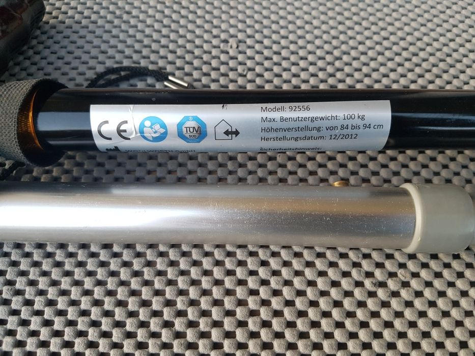 Baston, carje, carji lemn sau telescopice, bete treeking drumetie