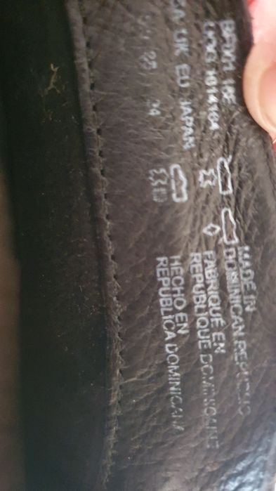 Ghete UGG din piele marime 38, interior 24 cm