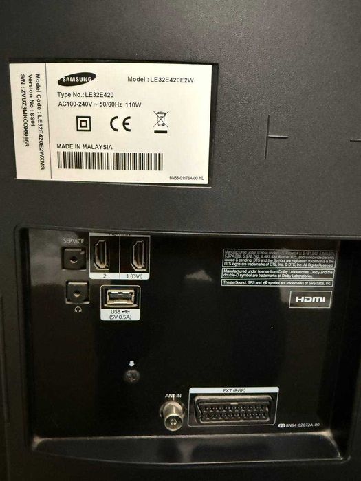 Продается телевизор Samsung (32") + тумба + DVD-плеер