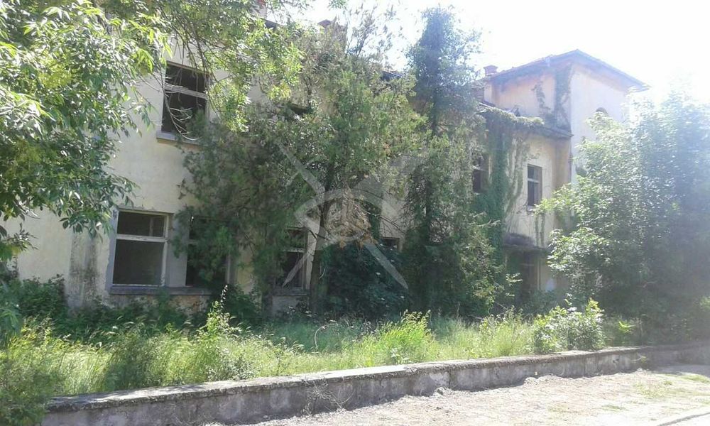 Продава се Промишлена сграда в с. Черноземен, Област Пловдив - 420 кв.м за 184 €/кв.м - Снимка #1