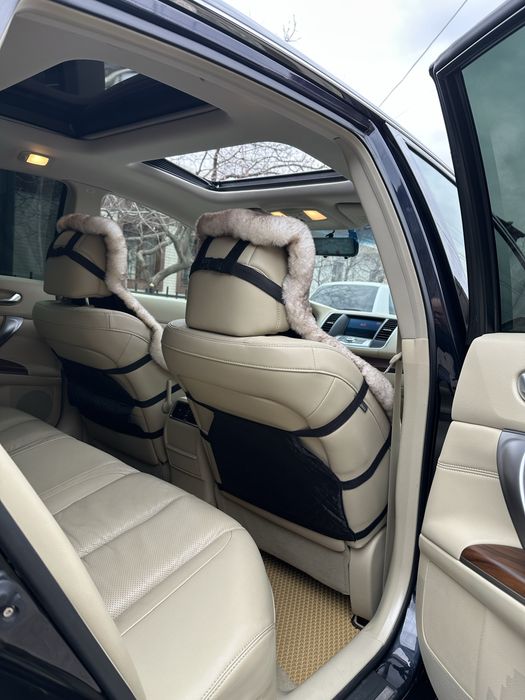 Продается автомобиль Nissan