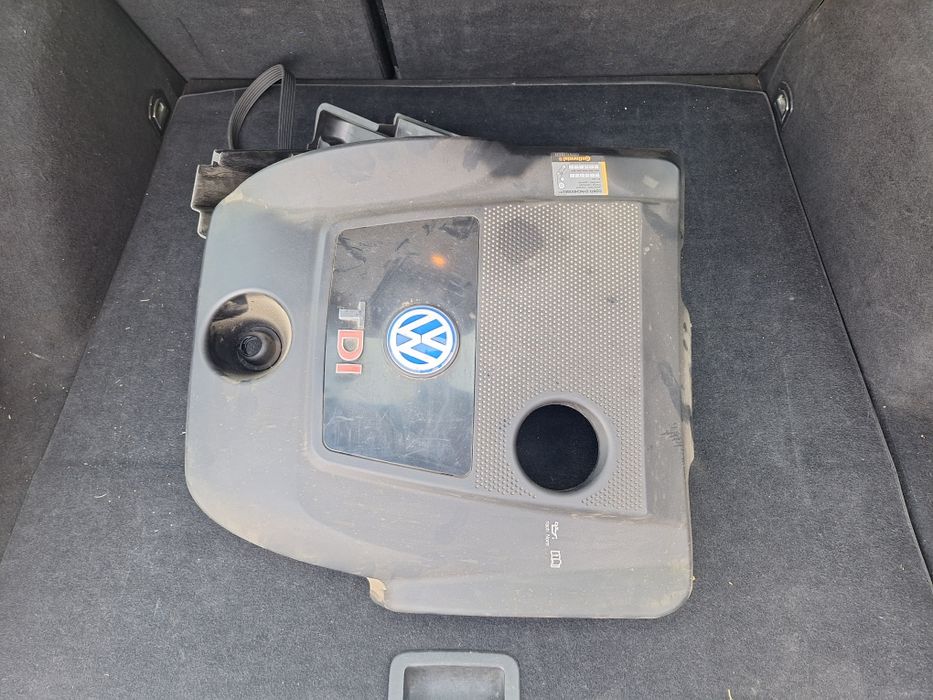 Dezmembrari Vw Bora 1.9 diesel an 2004