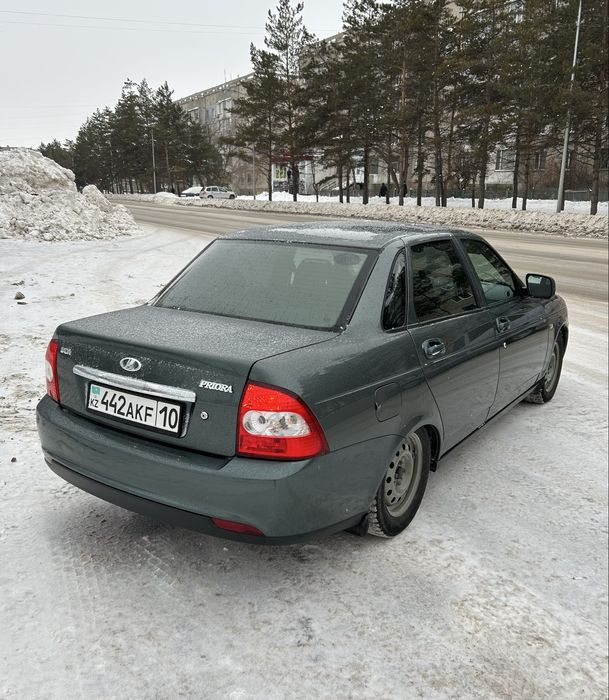 Продам Хорошую Приору