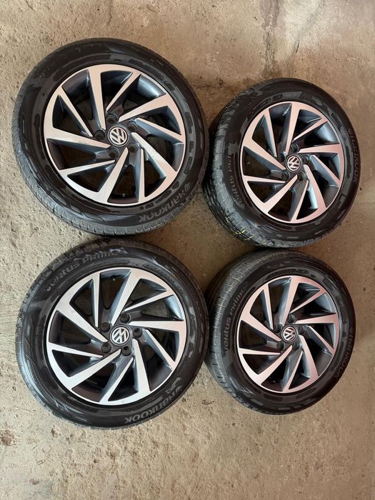 Vând Set De Jante Volkswagen 16 inch Model Woodstock