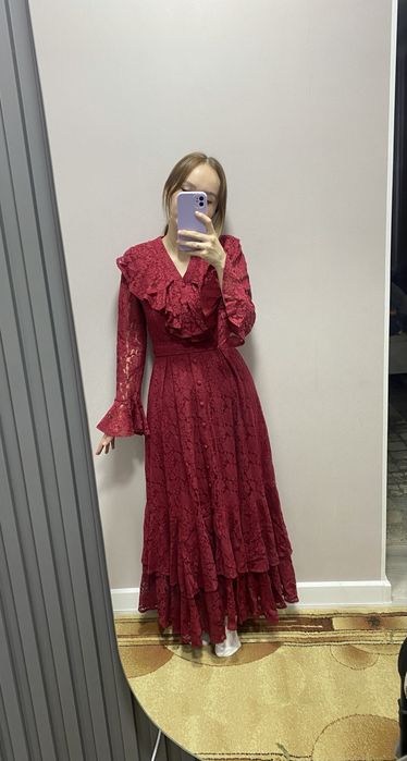 Платье женское.