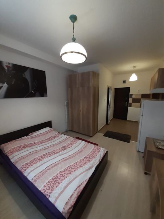 Garsoniera de închiriat în regim hotelier