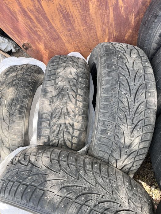 Продам зимний шины 225/60/18