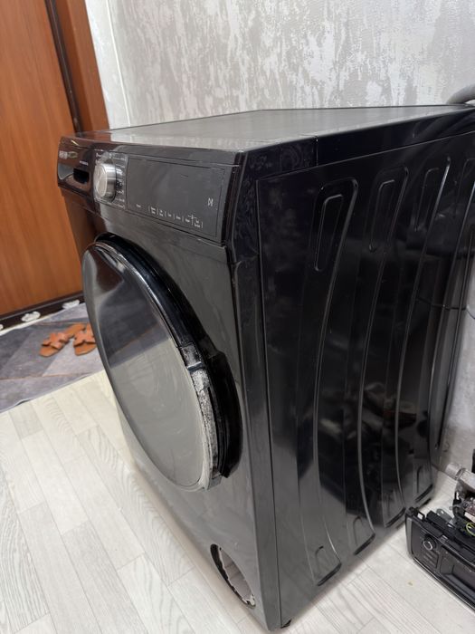 Продам стиральную машинку 9 кг