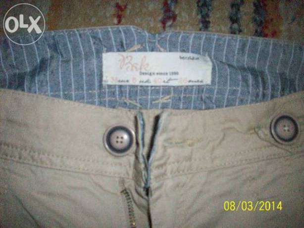 vand pantaloni BERSHKA fashion noi.produs de calitate,import Anglia,M
