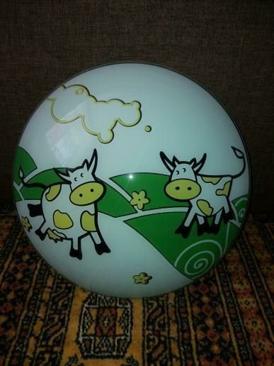 Настенно-потолочный светильник.