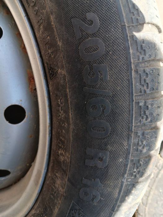 Джанти с зимни гуми 16ки