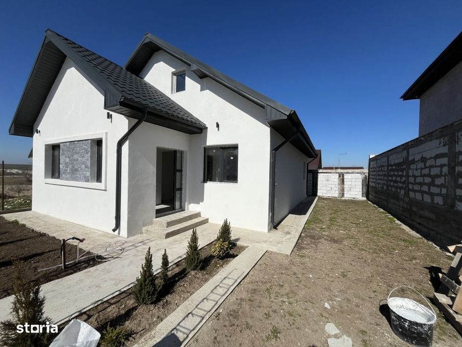 Exclusivitate! Casa P+M, 5 camere, la cheie, Valu lui Traian!