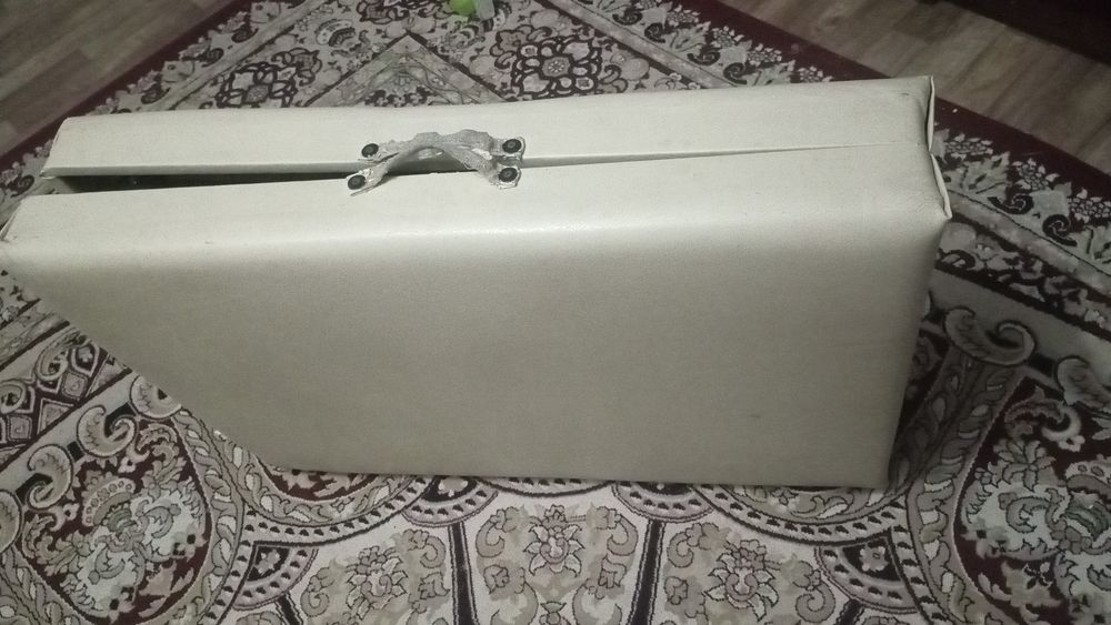 Продам кушетка для массажа.  Состояние хорошее