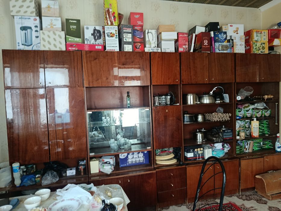 Stenka sotiladi narxi kelishamiz