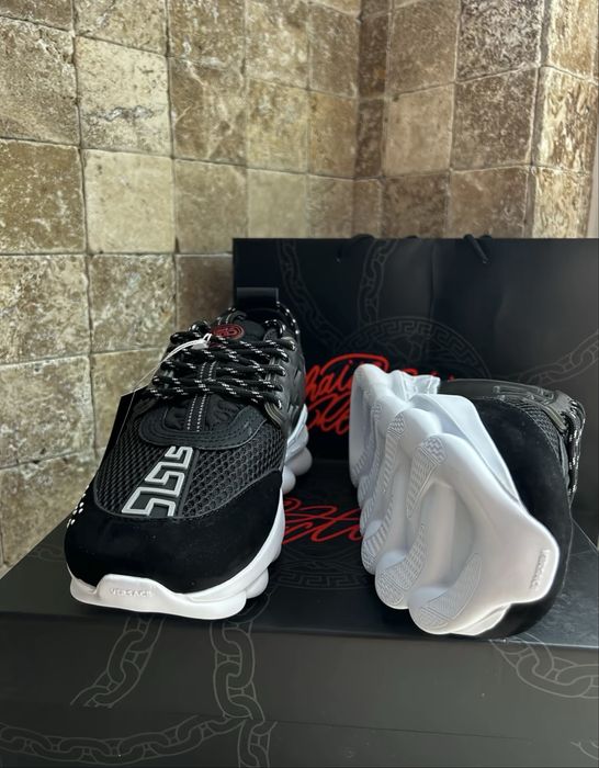 Versace chain reaction premium black