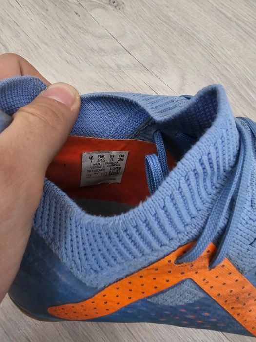 Футбольные бутсы