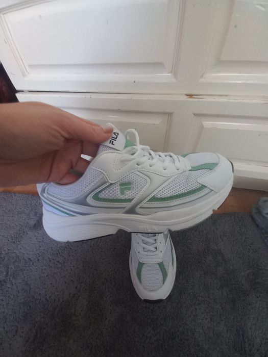 Fila  дамски маратонки