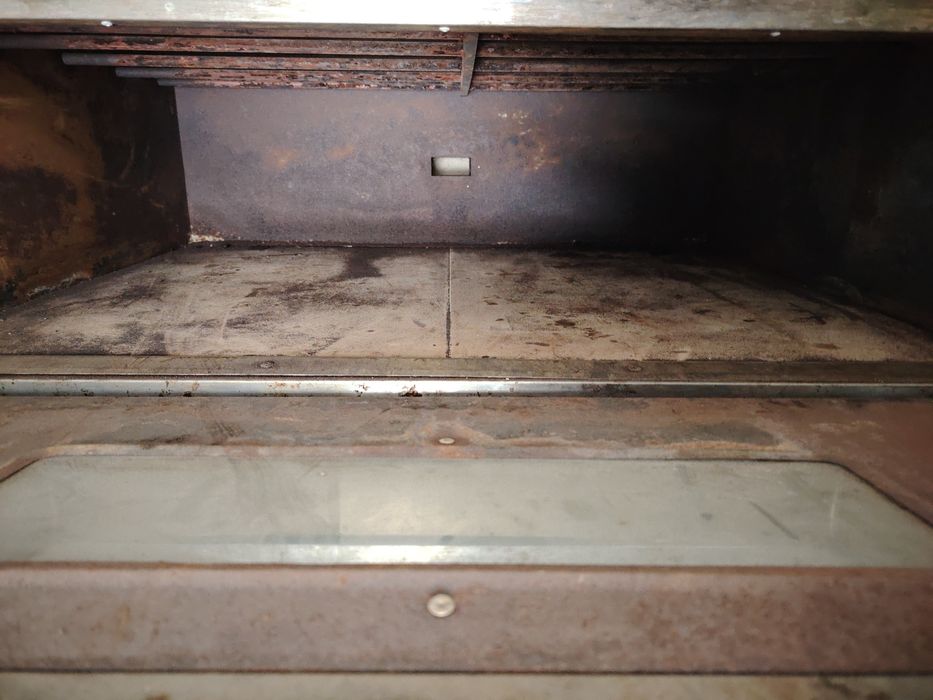 Печь для пиццы за 30000 тенге б/у