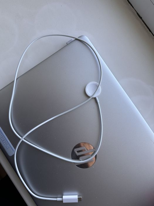 Оригинальная зарядка Apple Watch