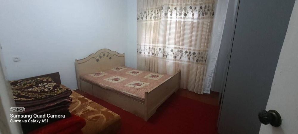 Сдается 2x комнатная квартира 
C обстановкой
В горде Алмалыке