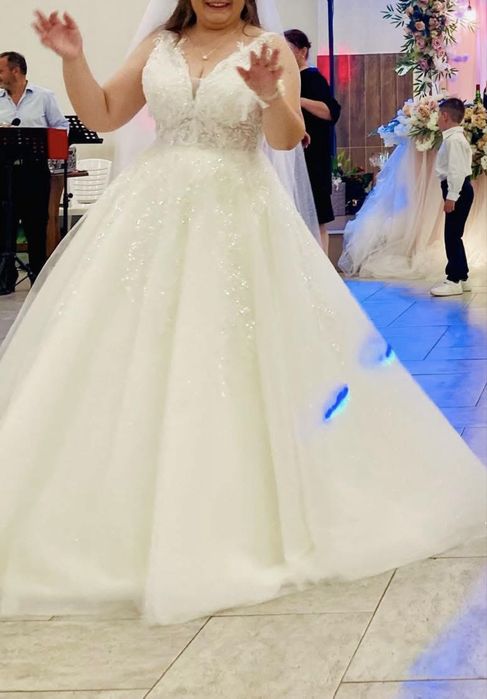 Булчинска рокля.