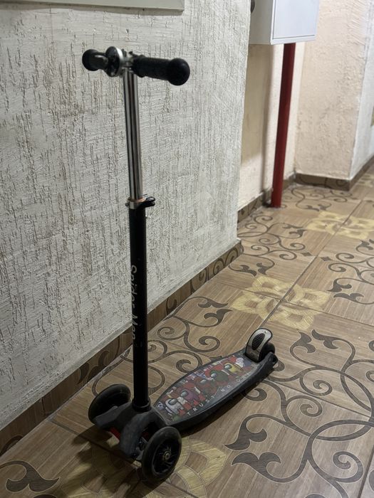 Продам детский самокат