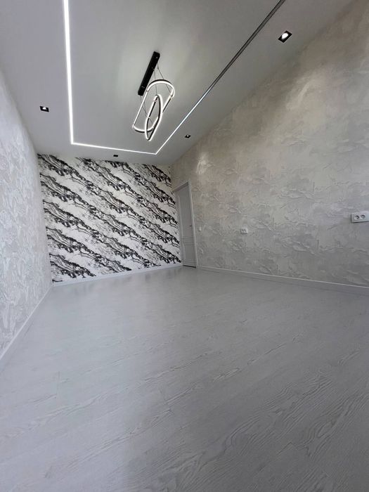 Срочно продаётся 4-комнатная квартира  Юнусабадский район, рядом  метр