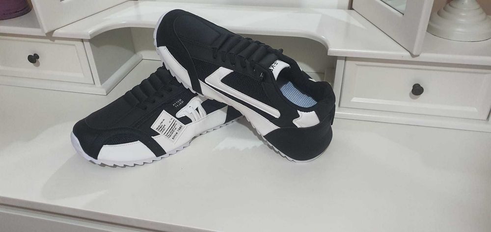 Adidași Bărbați Pentru Un Look Casual