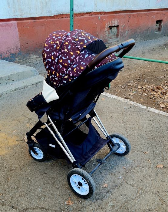 Продам детскую коляску трансформер