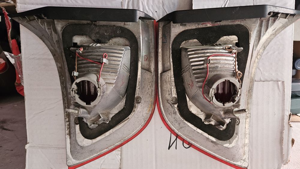 Километраж/Десен външен и двата Вътрешни стопове за BMW X6 E71