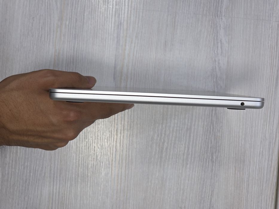 Apple Macbook air M2 13' 85%