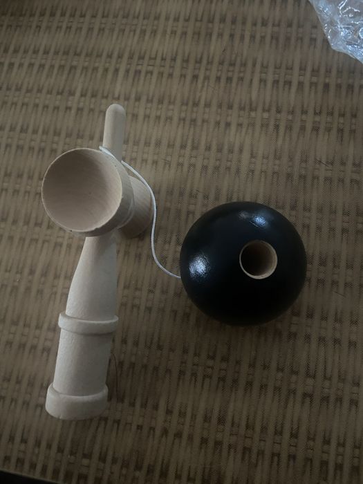 Kendama Pro semi